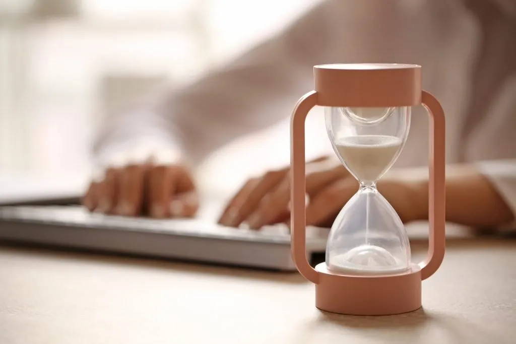 Anatomy of an Hour
